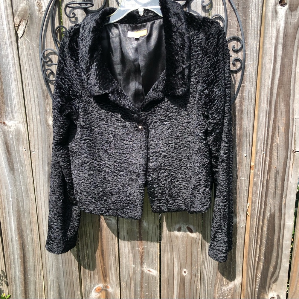 Tulle Crushed black~FAUX FUR CROPPED JACKET L